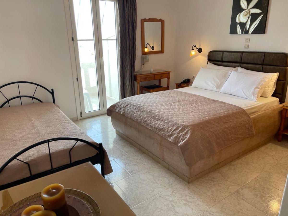 Vamvounis Studios آداماس المظهر الخارجي الصورة