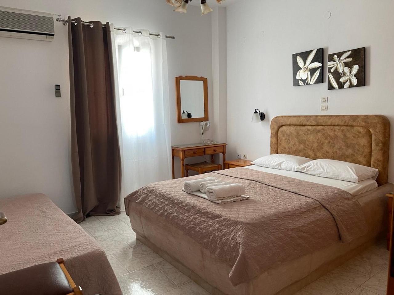 Vamvounis Studios آداماس المظهر الخارجي الصورة